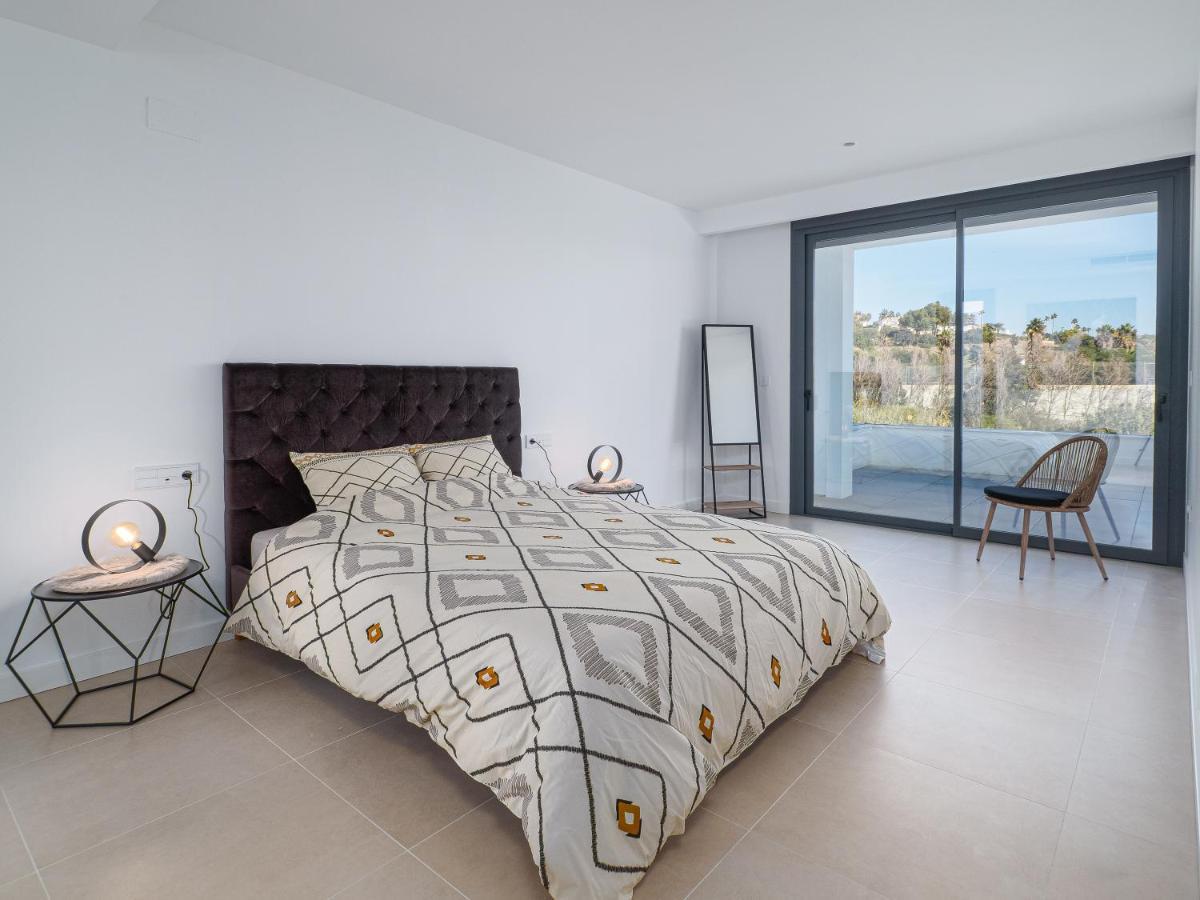 Villa Moderne Proche De La Mer Manilva Exterior photo